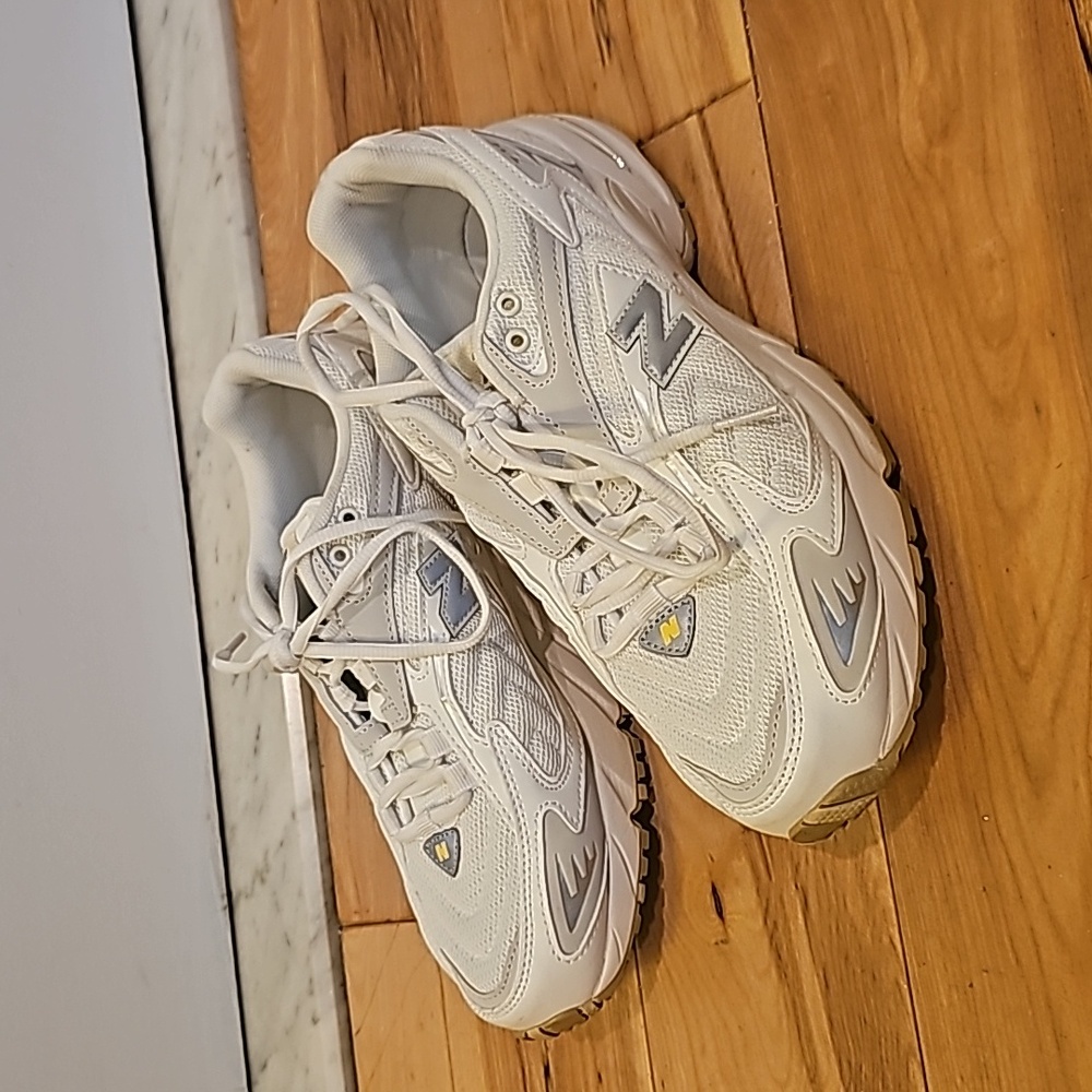 New Balance 725s yellow & silver
